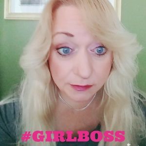 Meet your Posher, Phyllis